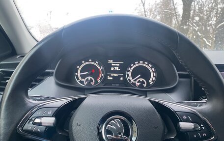 Skoda Rapid II, 2021 год, 1 800 000 рублей, 5 фотография