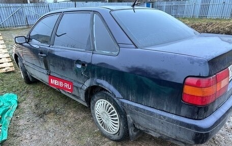 Volkswagen Passat B4, 1993 год, 150 000 рублей, 2 фотография