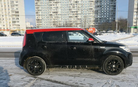 KIA Soul II рестайлинг, 2015 год, 1 390 000 рублей, 3 фотография