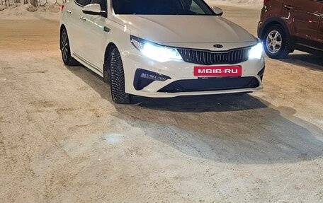 KIA Optima IV, 2019 год, 2 400 000 рублей, 3 фотография