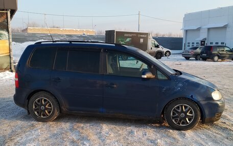 Volkswagen Touran III, 2005 год, 400 000 рублей, 14 фотография