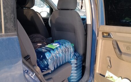 Volkswagen Touran III, 2005 год, 400 000 рублей, 3 фотография