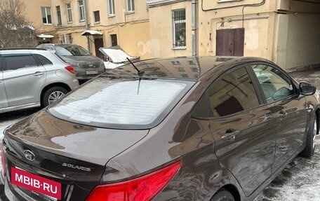 Hyundai Solaris II рестайлинг, 2015 год, 680 000 рублей, 2 фотография