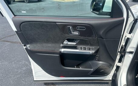 Mercedes-Benz GLB AMG, 2026 год, 7 027 000 рублей, 14 фотография