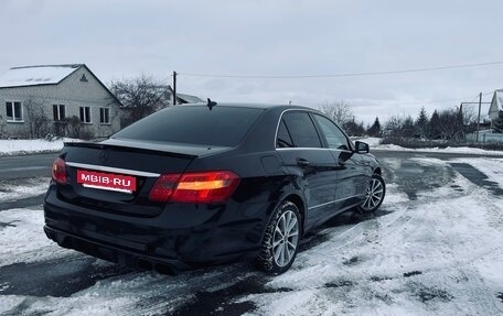 Mercedes-Benz E-Класс, 2010 год, 1 400 000 рублей, 2 фотография