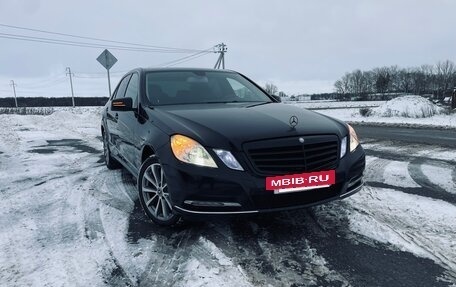 Mercedes-Benz E-Класс, 2010 год, 1 400 000 рублей, 8 фотография