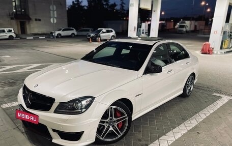 Mercedes-Benz C-Класс AMG, 2012 год, 5 200 000 рублей, 4 фотография