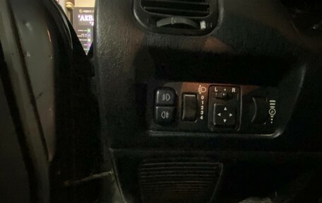 Mitsubishi Carisma I, 2003 год, 245 000 рублей, 13 фотография