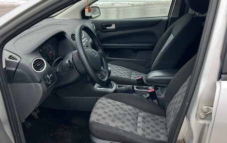 Ford Focus II рестайлинг, 2006 год, 365 000 рублей, 3 фотография