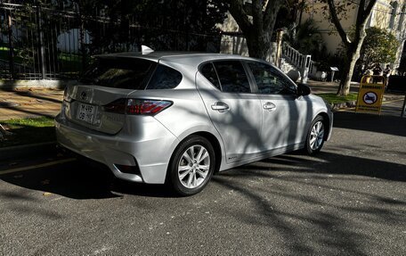 Lexus CT I рестайлинг, 2015 год, 1 800 000 рублей, 7 фотография
