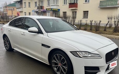 Jaguar XF II, 2017 год, 2 190 000 рублей, 2 фотография