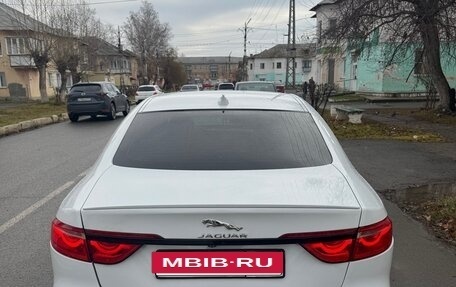 Jaguar XF II, 2017 год, 2 190 000 рублей, 5 фотография