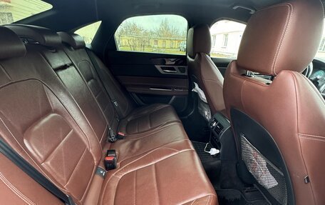 Jaguar XF II, 2017 год, 2 190 000 рублей, 9 фотография