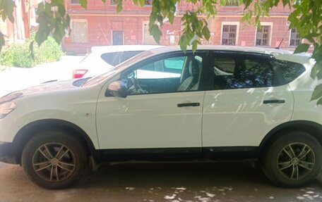 Nissan Qashqai, 2011 год, 1 220 000 рублей, 2 фотография