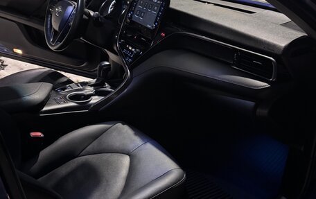 Toyota Camry, 2021 год, 3 720 000 рублей, 12 фотография