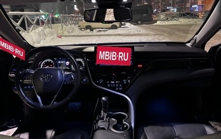 Toyota Camry, 2021 год, 3 720 000 рублей, 13 фотография