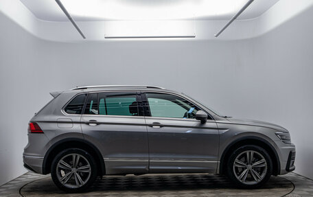 Volkswagen Tiguan II, 2019 год, 3 540 000 рублей, 4 фотография