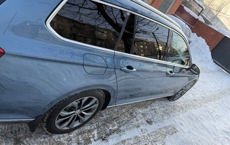 Volkswagen Passat B8 рестайлинг, 2015 год, 1 350 000 рублей, 8 фотография