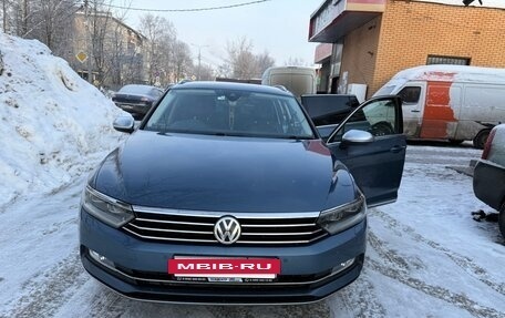 Volkswagen Passat B8 рестайлинг, 2015 год, 1 350 000 рублей, 7 фотография