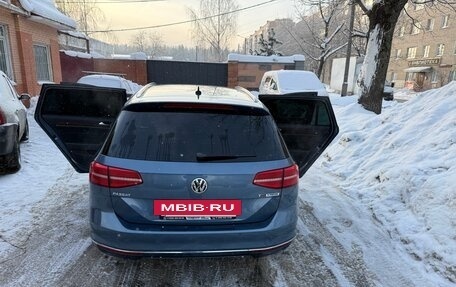 Volkswagen Passat B8 рестайлинг, 2015 год, 1 350 000 рублей, 15 фотография