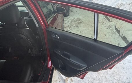 KIA Sportage IV рестайлинг, 2021 год, 2 900 000 рублей, 31 фотография