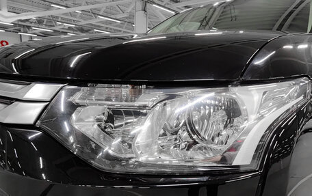 Mitsubishi Outlander III рестайлинг 3, 2014 год, 1 523 000 рублей, 17 фотография