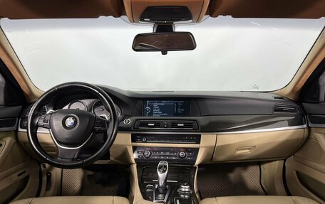 BMW 5 серия, 2010 год, 1 540 000 рублей, 15 фотография