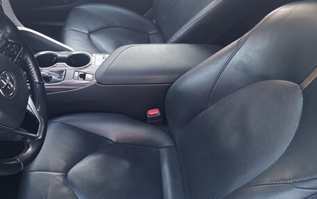 Toyota Camry, 2019 год, 2 750 000 рублей, 14 фотография