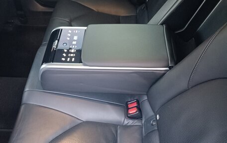 Toyota Camry, 2019 год, 2 750 000 рублей, 13 фотография