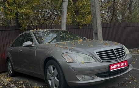 Mercedes-Benz S-Класс, 2008 год, 1 300 000 рублей, 1 фотография