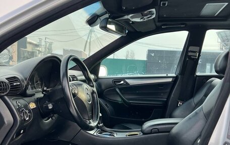 Mercedes-Benz C-Класс, 2005 год, 630 000 рублей, 8 фотография