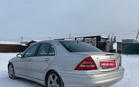Mercedes-Benz C-Класс, 2005 год, 630 000 рублей, 5 фотография