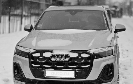 Audi Q7, 2024 год, 10 000 000 рублей, 5 фотография