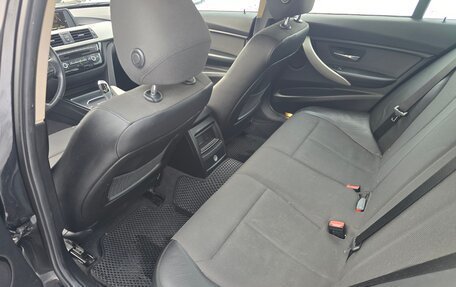 BMW 3 серия, 2016 год, 2 000 000 рублей, 8 фотография