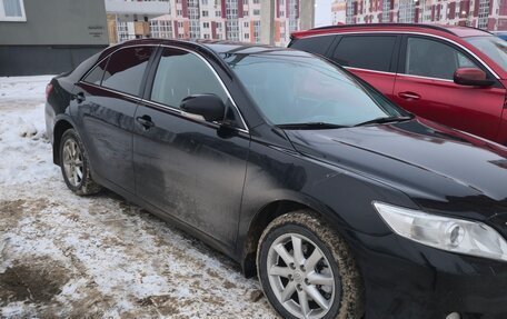 Toyota Camry, 2010 год, 1 300 000 рублей, 2 фотография