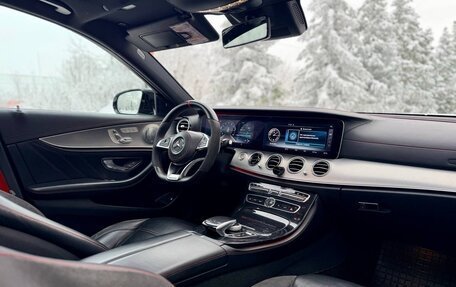 Mercedes-Benz E-Класс AMG, 2017 год, 3 570 000 рублей, 7 фотография