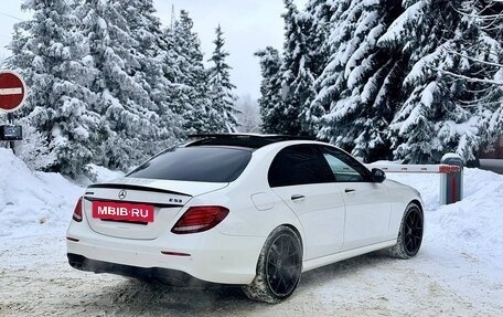 Mercedes-Benz E-Класс AMG, 2017 год, 3 570 000 рублей, 3 фотография