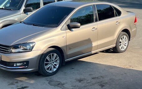 Volkswagen Polo VI (EU Market), 2017 год, 1 049 000 рублей, 2 фотография