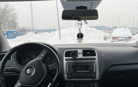 Volkswagen Polo VI (EU Market), 2017 год, 1 049 000 рублей, 13 фотография