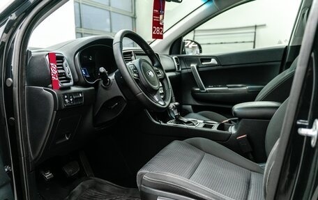 KIA Sportage IV рестайлинг, 2017 год, 1 975 000 рублей, 10 фотография