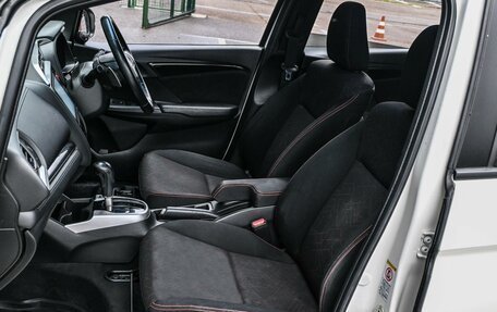 Honda Fit III, 2013 год, 1 074 000 рублей, 8 фотография