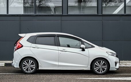 Honda Fit III, 2013 год, 1 074 000 рублей, 5 фотография
