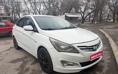 Hyundai Solaris II рестайлинг, 2014 год, 630 000 рублей, 1 фотография