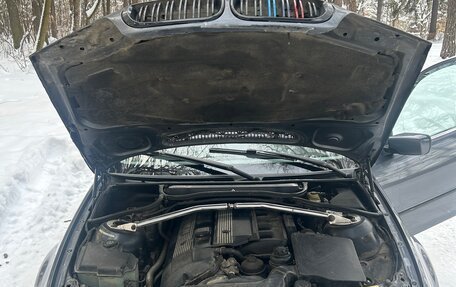 BMW 3 серия, 2002 год, 520 000 рублей, 13 фотография