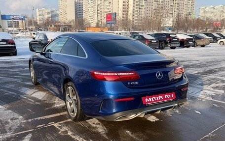 Mercedes-Benz E-Класс, 2019 год, 4 700 000 рублей, 6 фотография