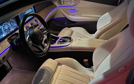 Mercedes-Benz E-Класс, 2019 год, 4 700 000 рублей, 11 фотография