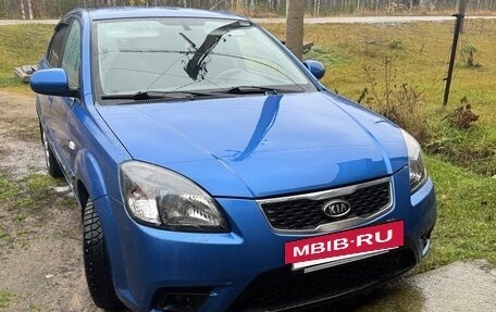 KIA Rio II, 2010 год, 550 000 рублей, 2 фотография