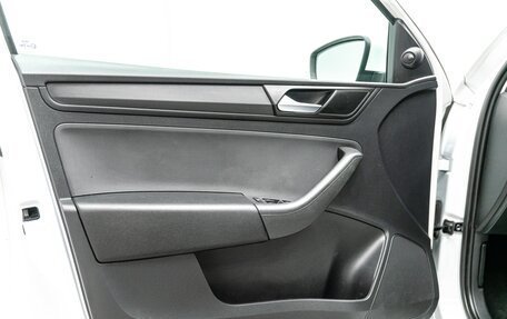 Volkswagen Polo VI (EU Market), 2021 год, 1 370 000 рублей, 7 фотография