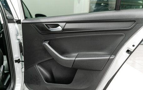 Volkswagen Polo VI (EU Market), 2021 год, 1 370 000 рублей, 19 фотография