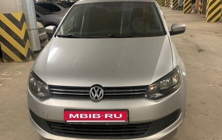 Volkswagen Polo VI (EU Market), 2012 год, 610 000 рублей, 2 фотография